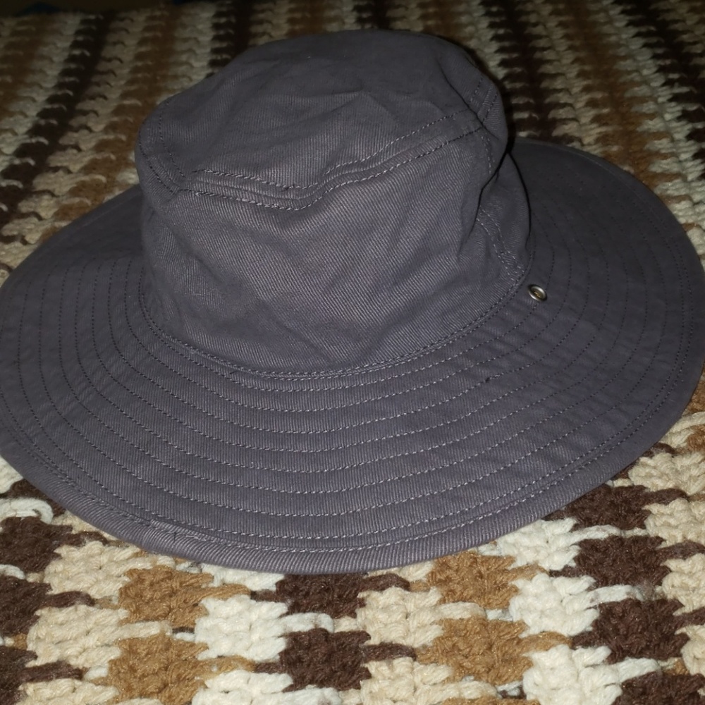 Quiksilver edition one size fits all bucket hat